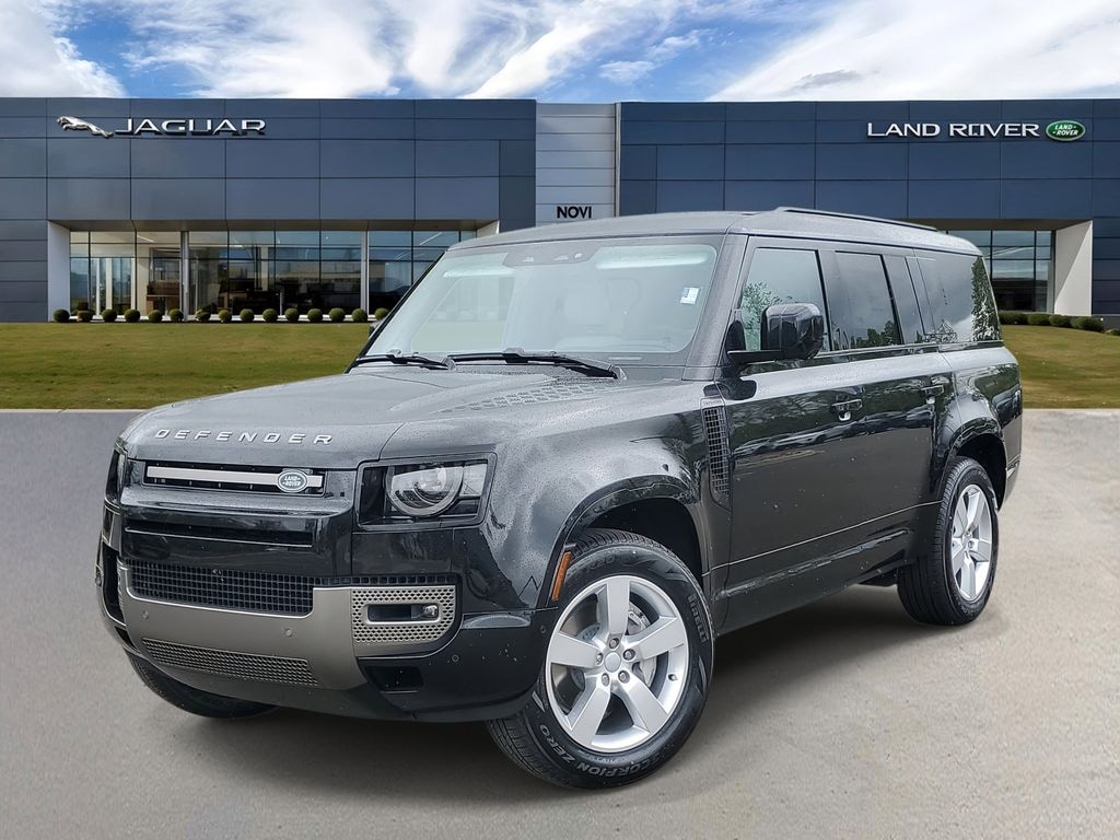 Used 2025 Land Rover Defender 130 X-Dynamic SE SUV