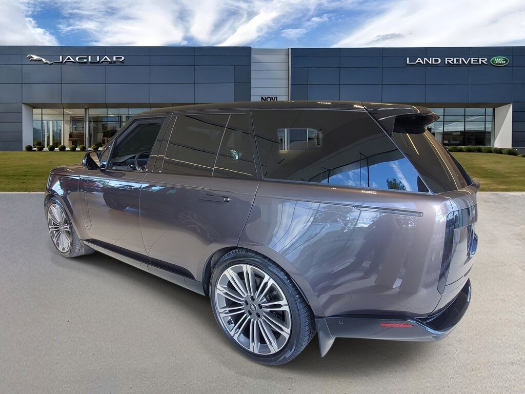 Used 2024 Land Rover Range Rover P530 Autobiography SUV