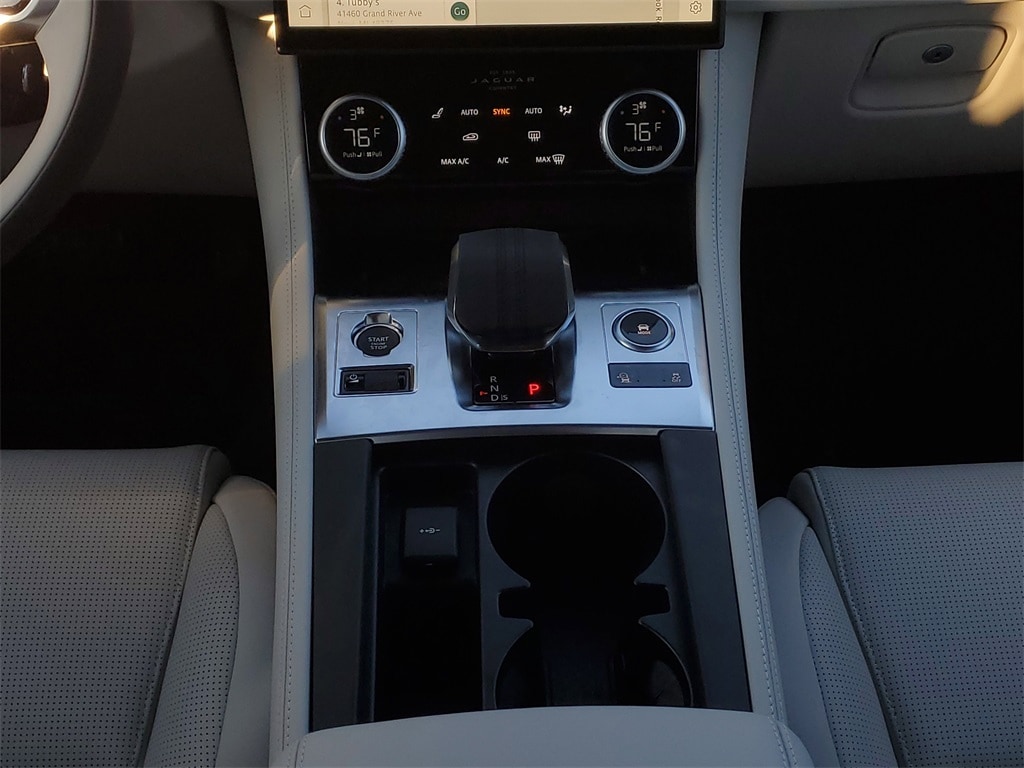 2026 Jaguar F-Pace R-Dynamic S - Photo 29