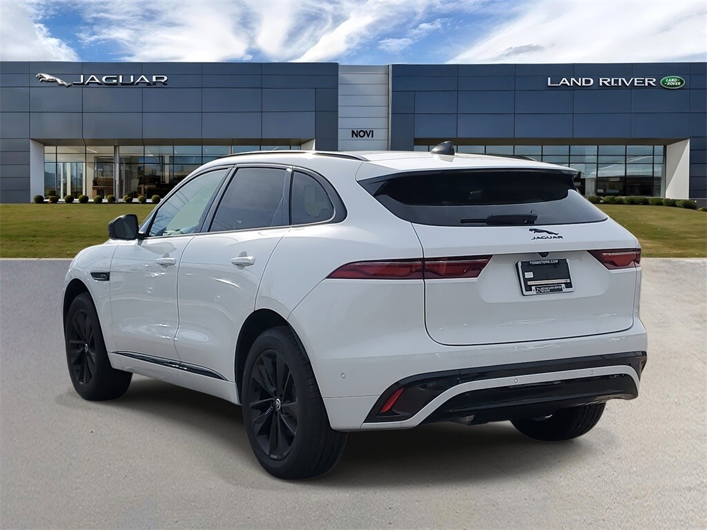 2025 Jaguar F-PACE P250 R-Dynamic S photo 2