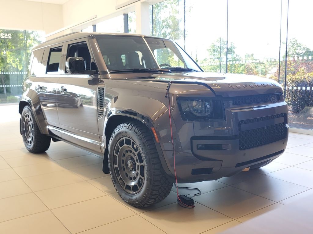Used 2025 Land Rover Defender 110 OCTA SUV