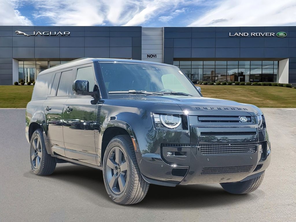 Used 2026 Land Rover Defender 130 X-Dynamic SE SUV