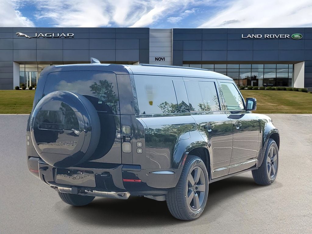 Used 2026 Land Rover Defender 130 X-Dynamic SE SUV