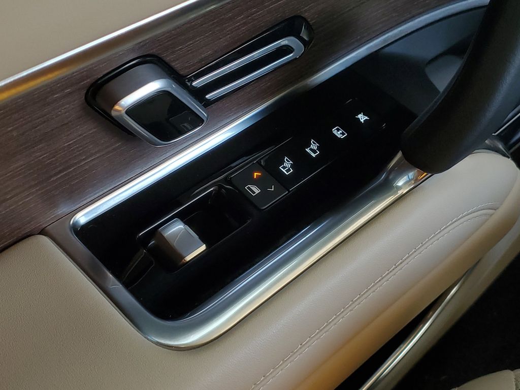 2024 Land Rover Range Rover SE - Photo 30