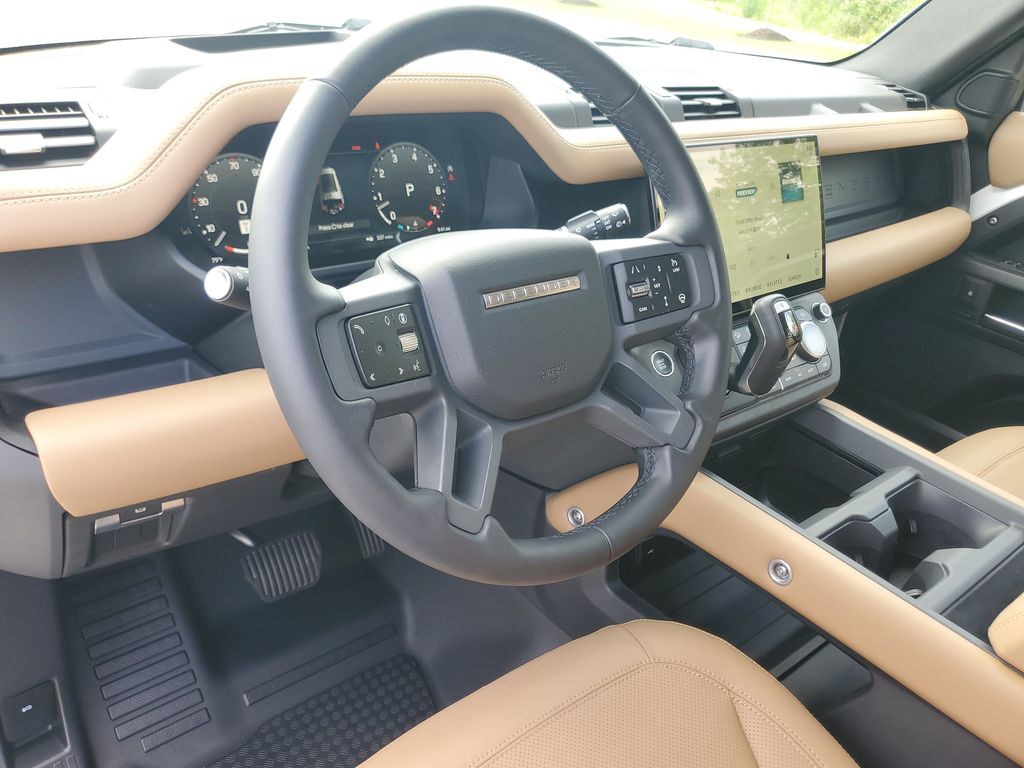 2026 Land Rover Defender S - Photo 14