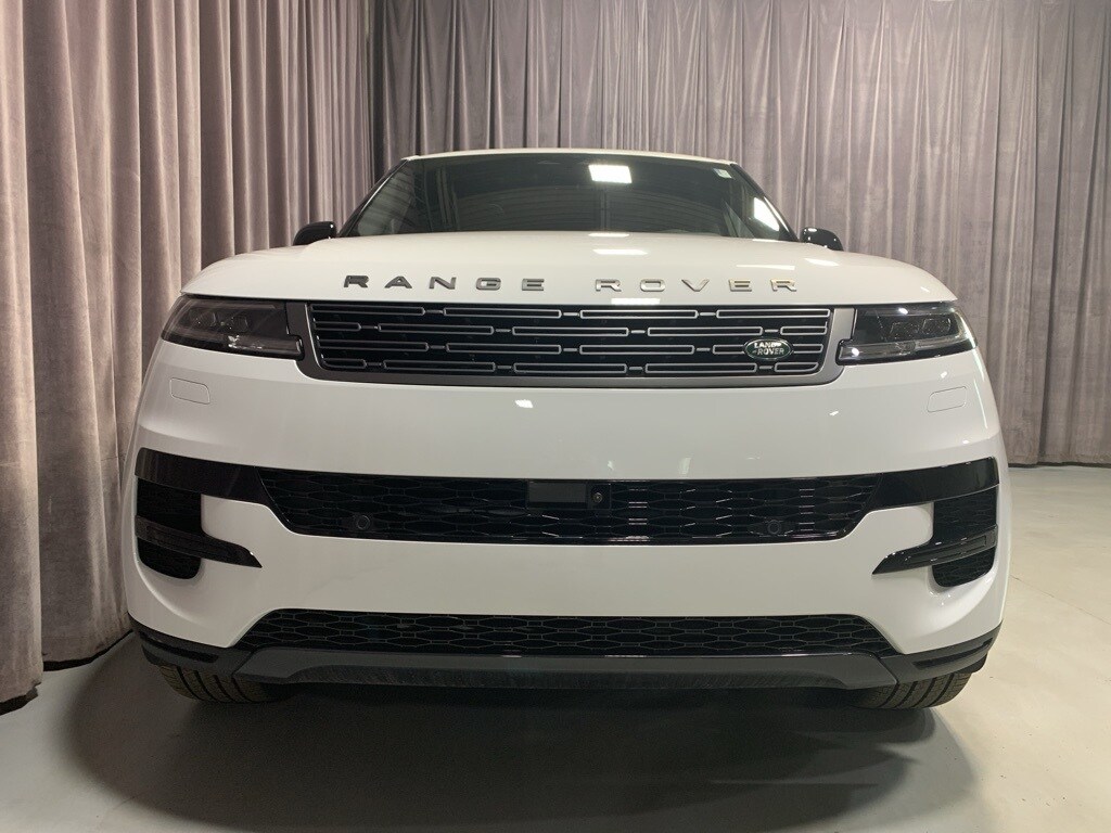 2025 Land Rover Range Rover Sport P360 S photo 2