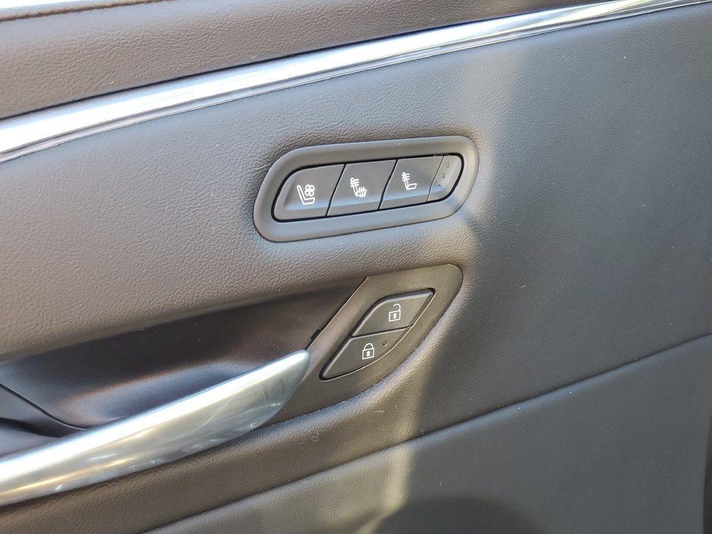 2023 Cadillac Escalade Premium Luxury - Photo 9