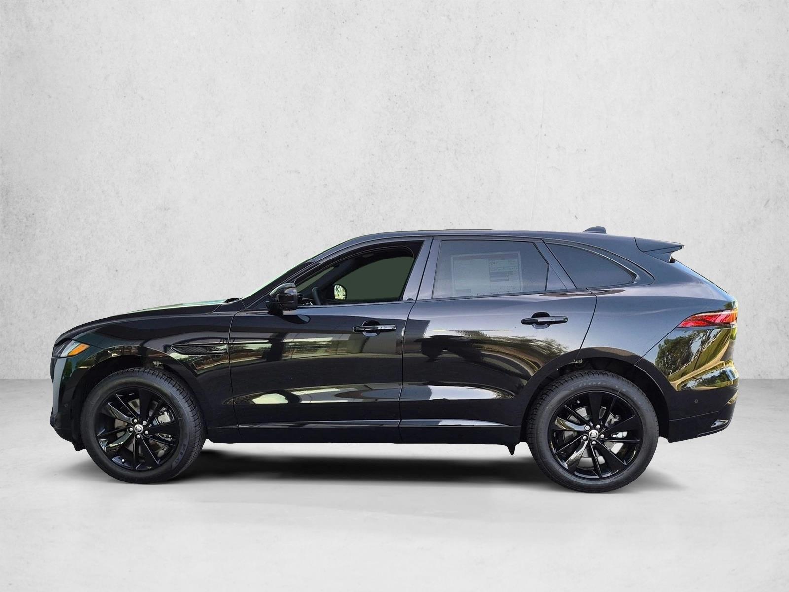 2026 Jaguar F-Pace R-Dynamic S - Photo 5