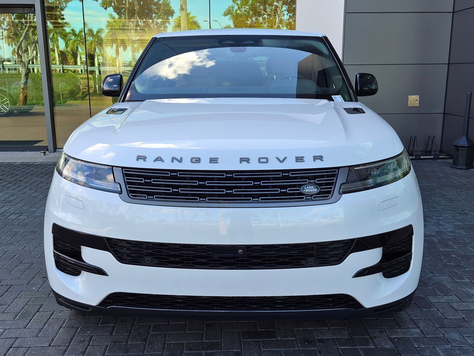 Used 2026 Land Rover Range Rover Sport P360 SE SUV