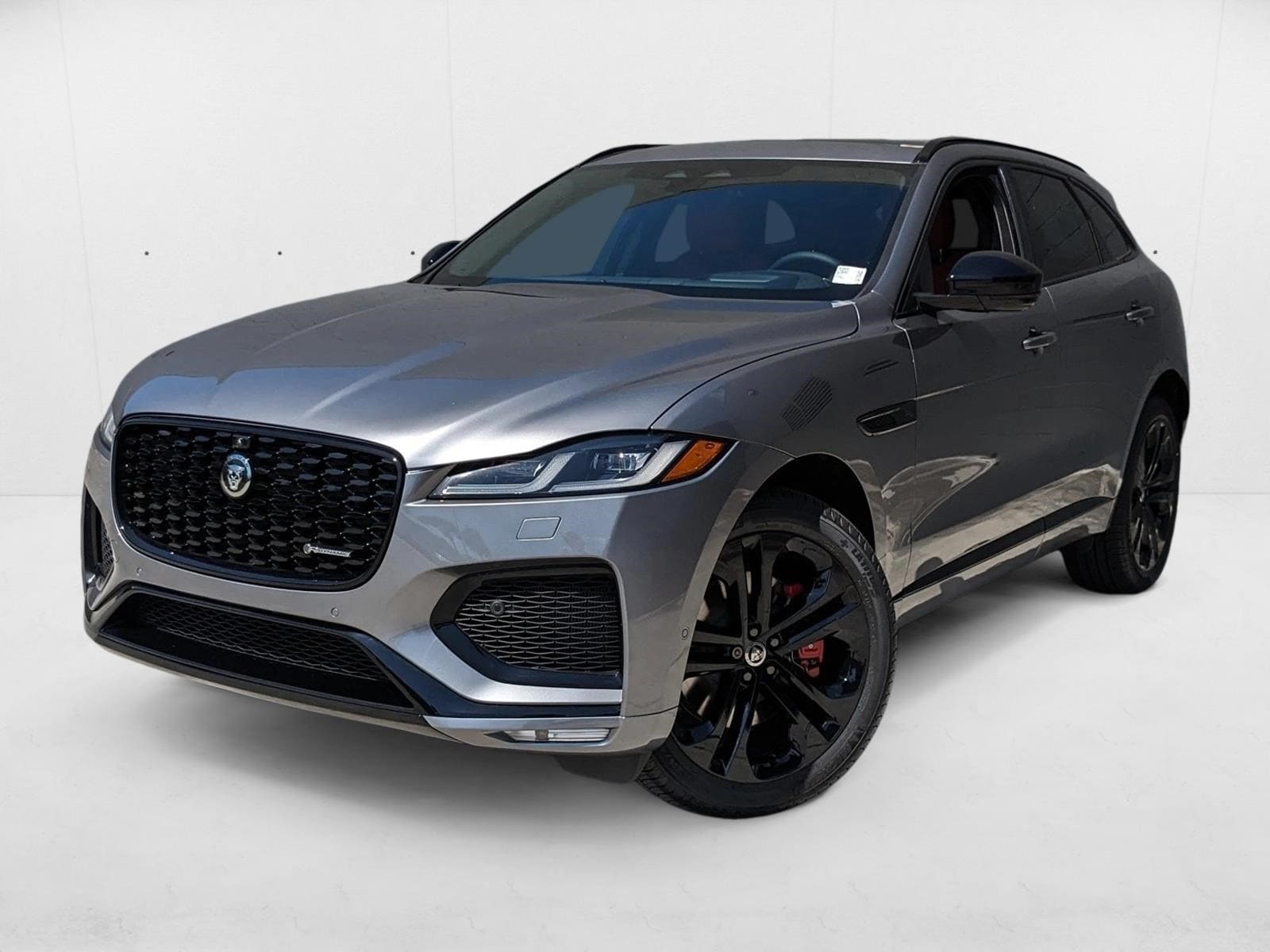 2025 Jaguar F-PACE R-Dynamic S's photo