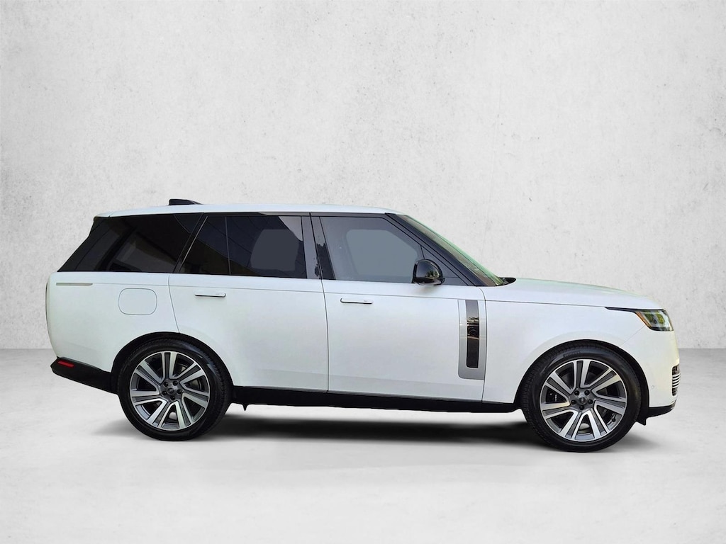 Certified 2025 Land Rover Range Rover P615 SV SUV