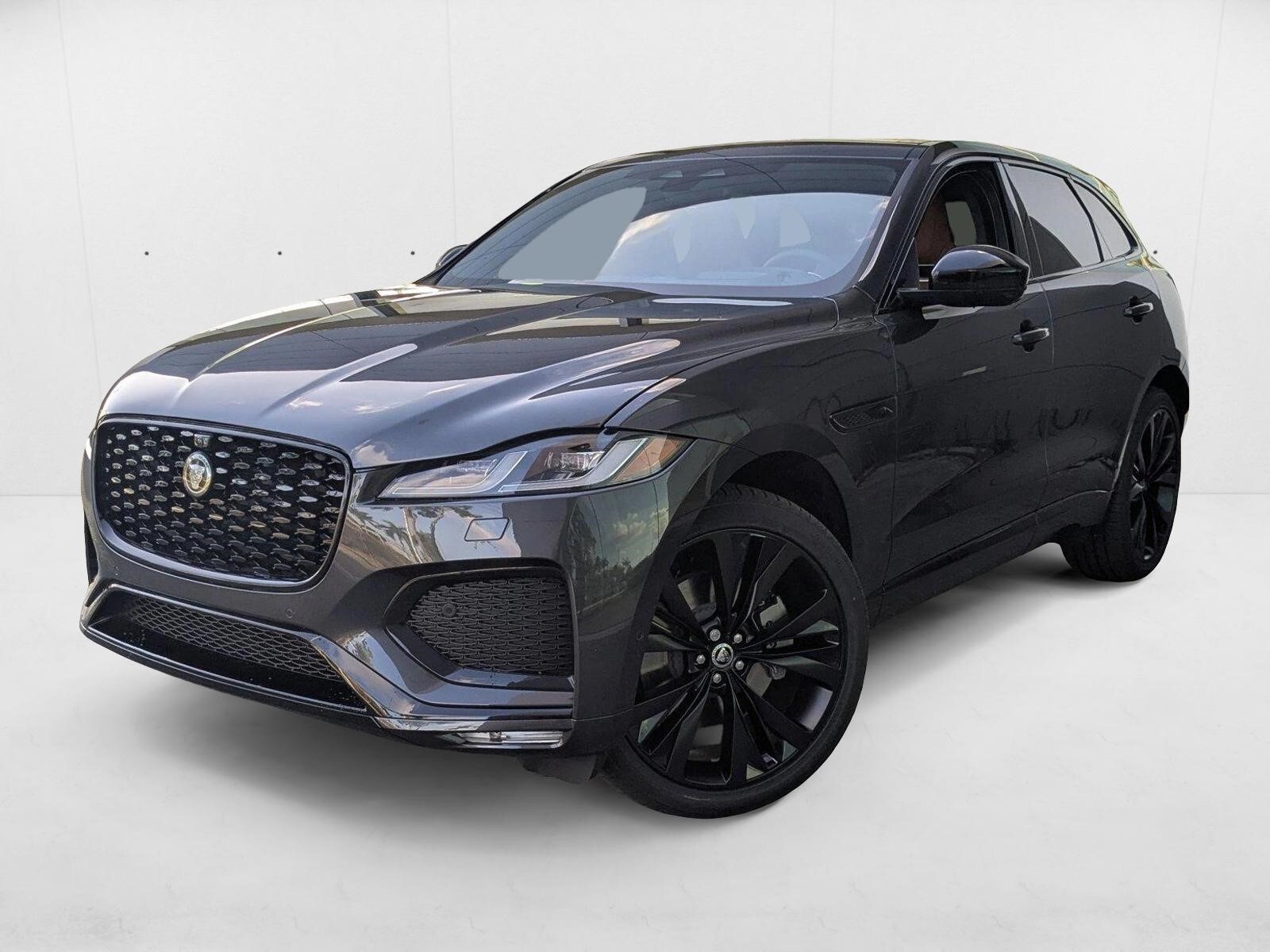 2026 Jaguar F-Pace R-Dynamic S's photo