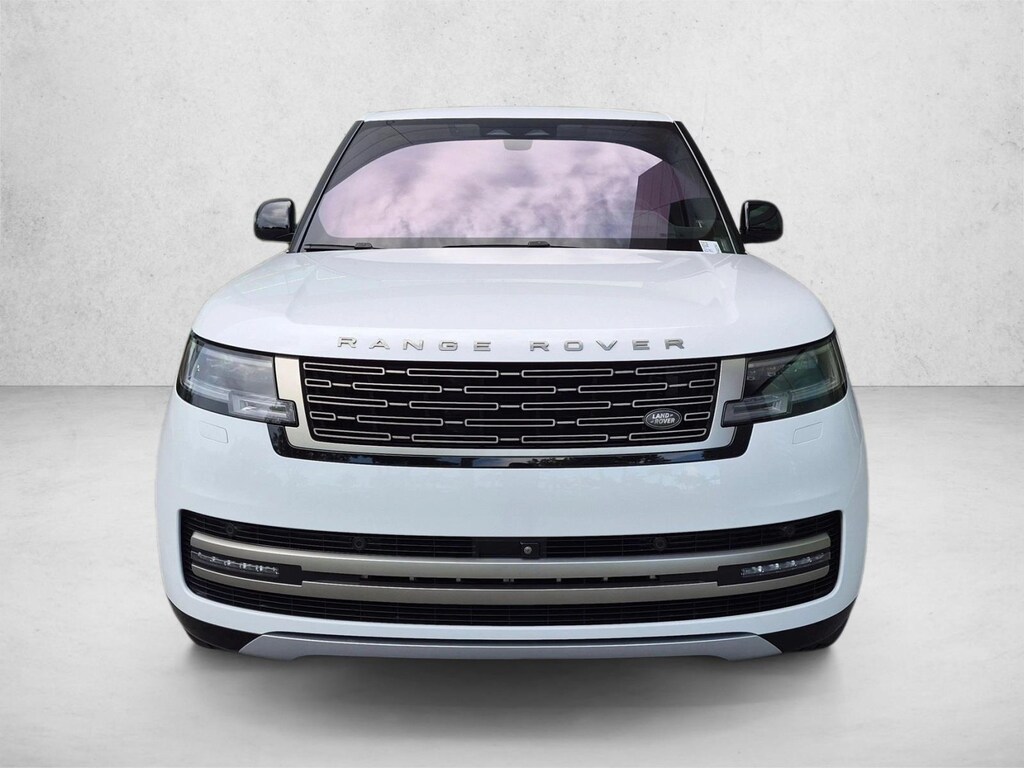 Certified 2023 Land Rover Range Rover P400 SE SUV