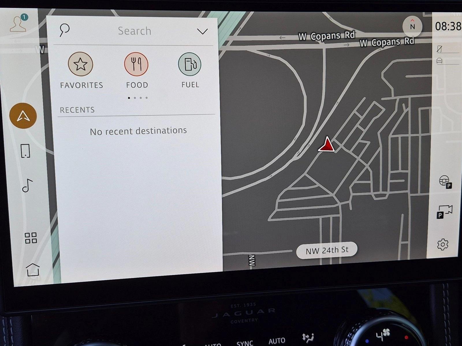 2026 Jaguar F-Pace R-Dynamic S - Photo 13
