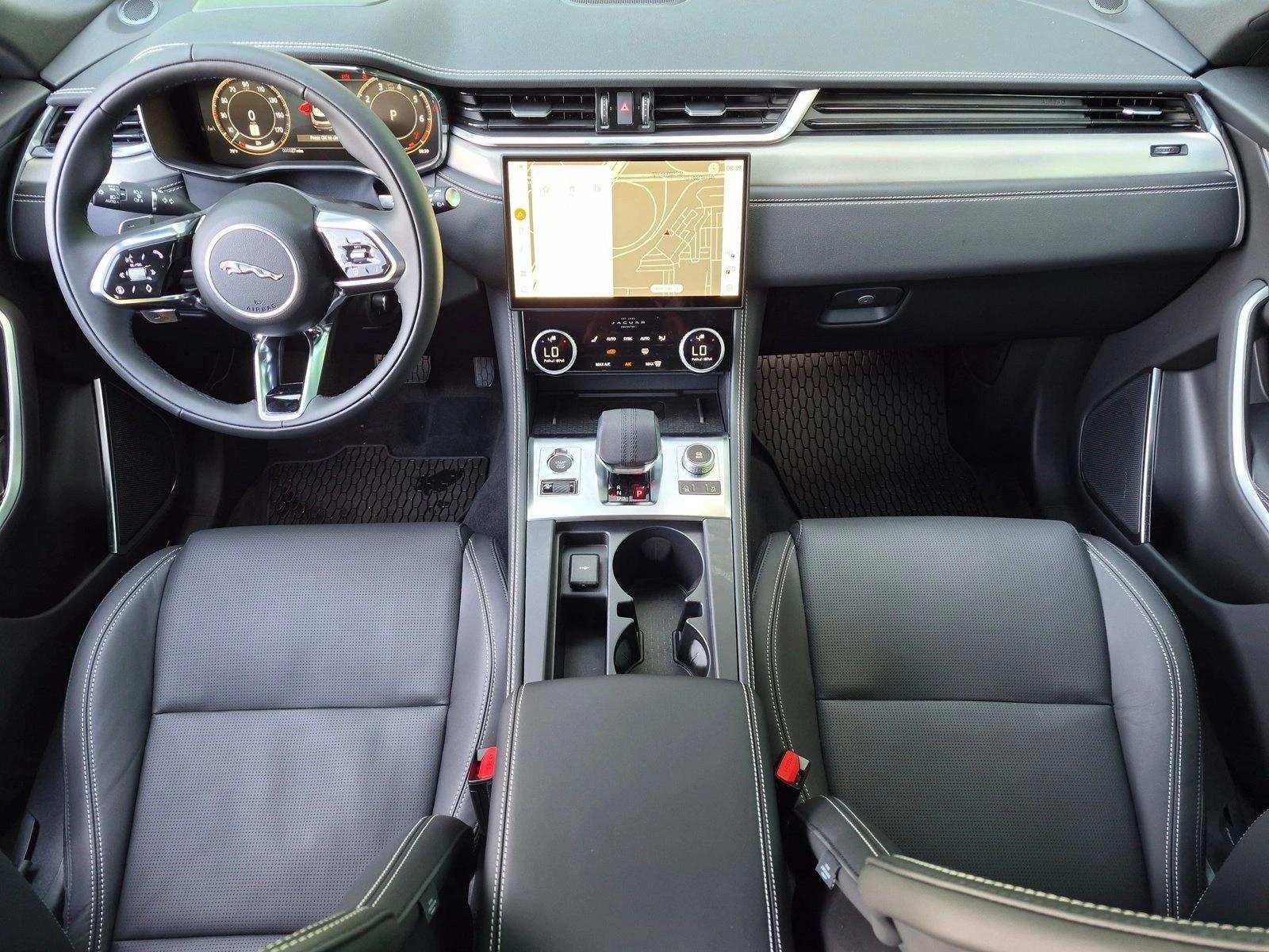 2026 Jaguar F-Pace R-Dynamic S - Photo 14
