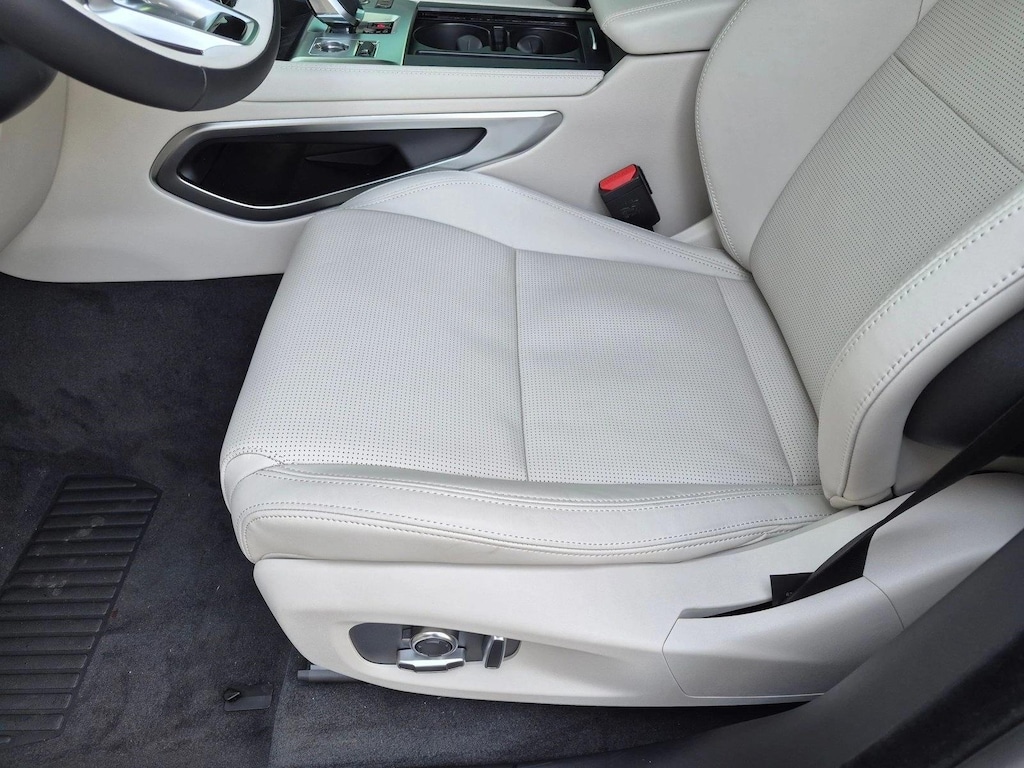 New 2026 Jaguar F-PACE P250 R-Dynamic S SUV
