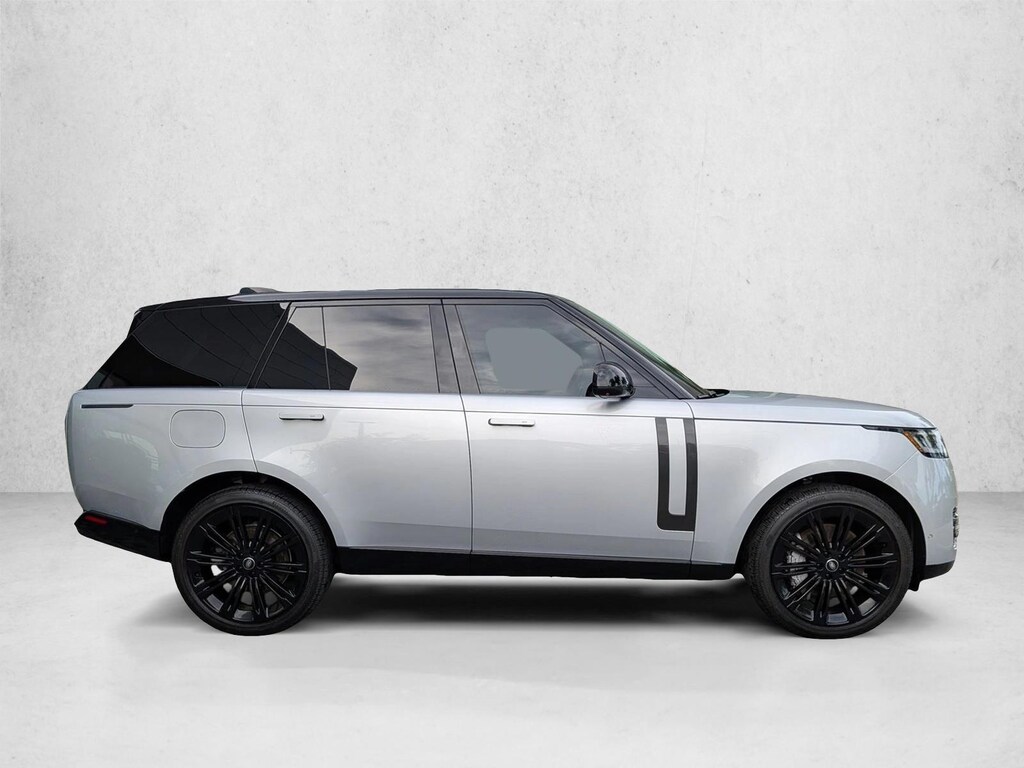 Certified 2025 Land Rover Range Rover P530 SE SUV