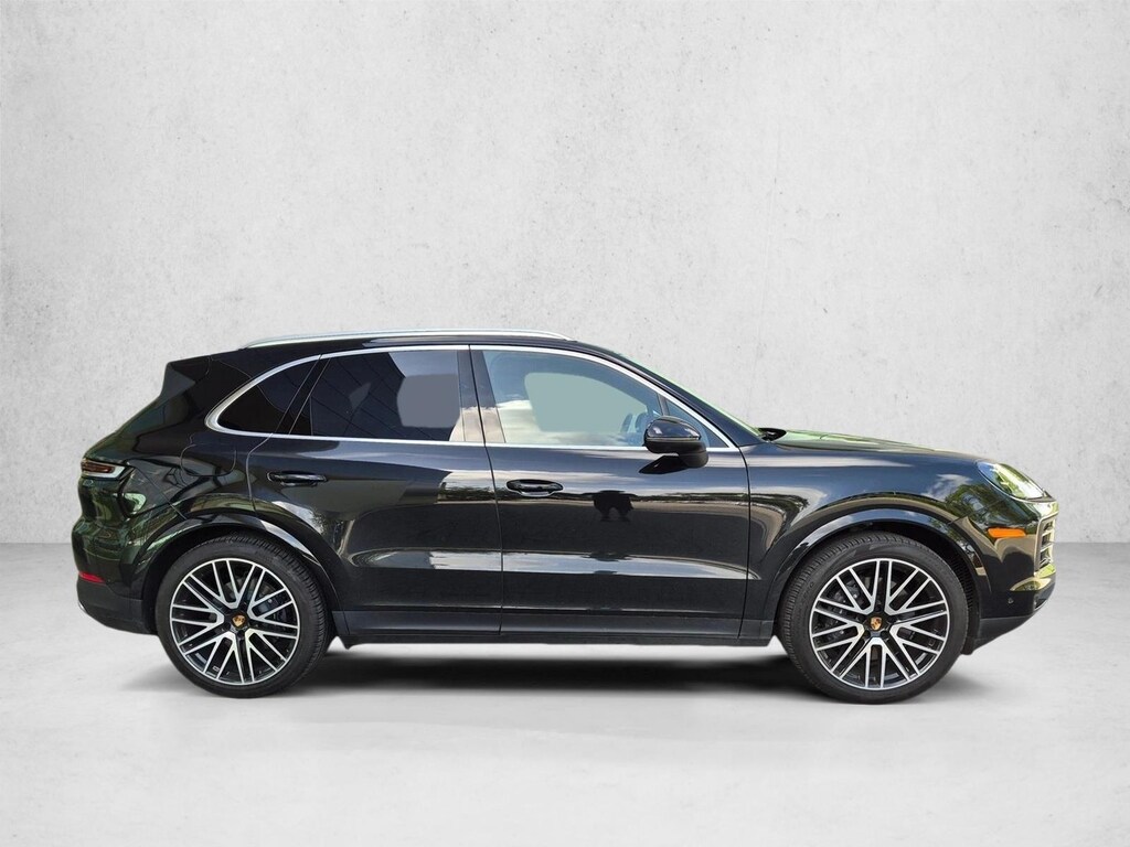 Used 2025 Porsche Cayenne SUV