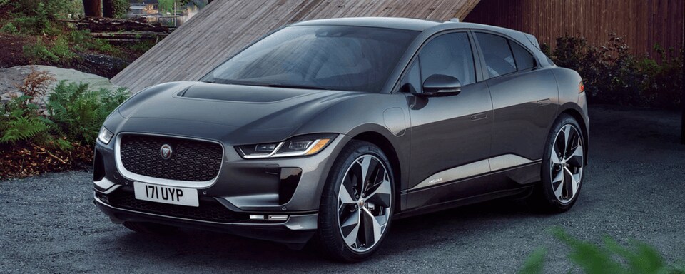 Front 3/4 view of a Jaguar I-Pace First Edition