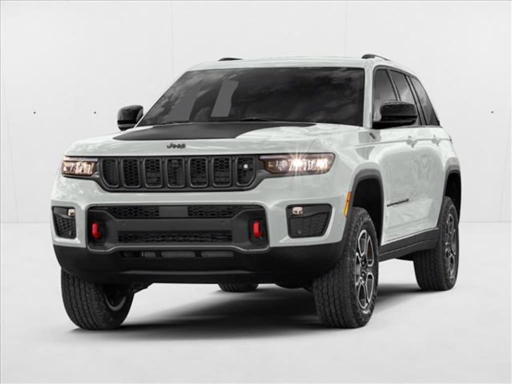 Used 2022 Jeep Grand Cherokee Laredo SUV