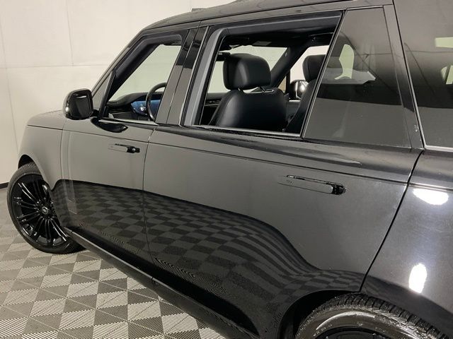 2025 Land Rover Range Rover SE - Photo 30
