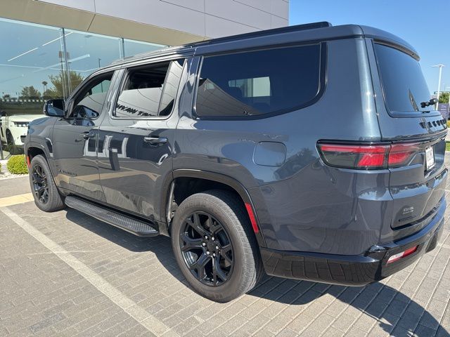 2023 Jeep Wagoneer Series II photo 2