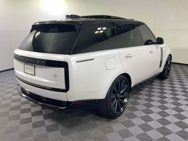 2025 Land Rover Range Rover SV - Photo 6