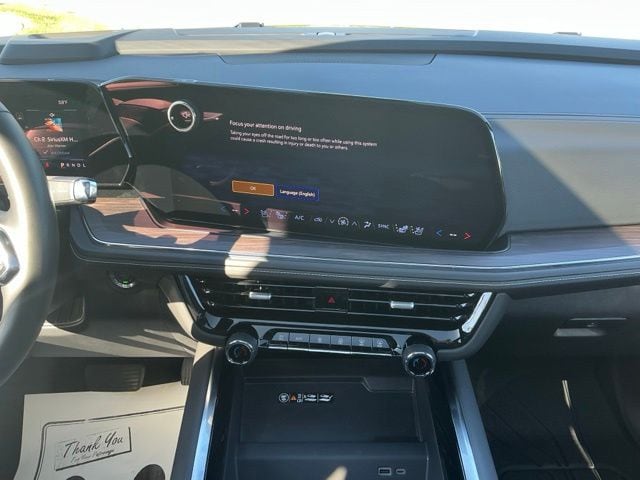 2025 Chevrolet Suburban Premier - Photo 24