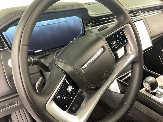 2025 Land Rover Range Rover SV - Photo 20