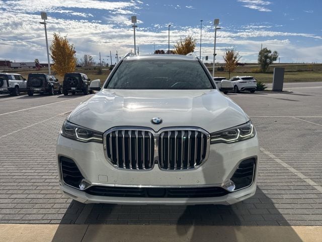 2019 BMW X7 50i