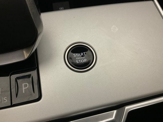 2025 Land Rover Range Rover SE - Photo 14