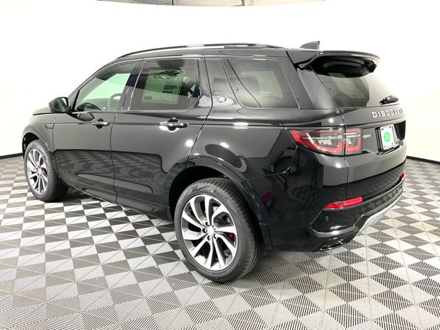 2024 Land Rover Discovery Sport S photo 4