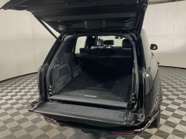 2025 Land Rover Range Rover SE - Photo 29