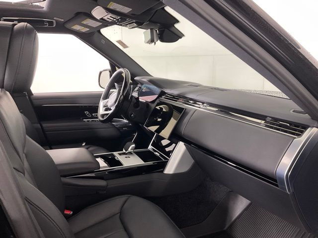2025 Land Rover Range Rover SE - Photo 25