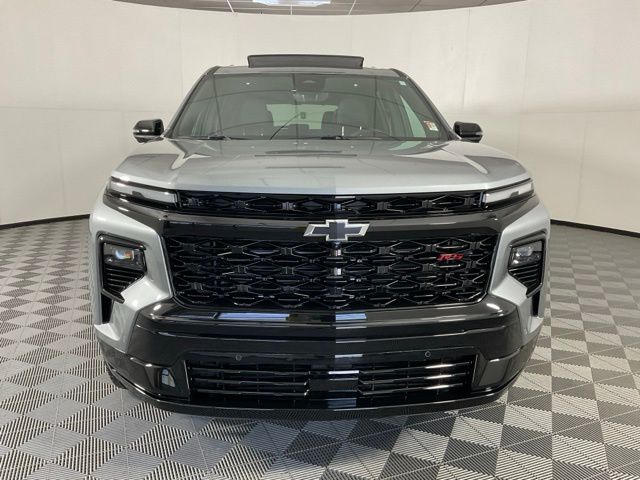 2024 Chevrolet Traverse RS photo 2
