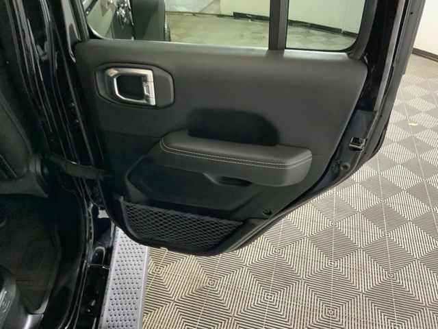 2023 Jeep Wrangler 4xe Sahara 4XE - Photo 36