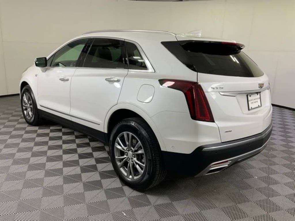 Used 2021 CADILLAC XT5 Premium Luxury SUV