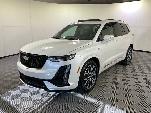 2022 Cadillac XT6 Sport's photo