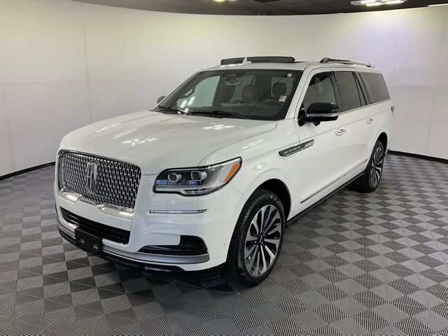 2024 Lincoln Navigator Reserve L's photo