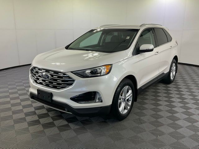 2019 Ford Edge SEL AWD's photo
