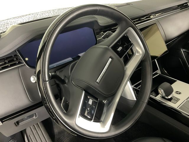 2025 Land Rover Range Rover SE - Photo 20