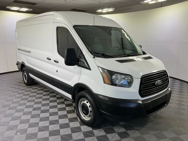2019 Ford Transit photo 3