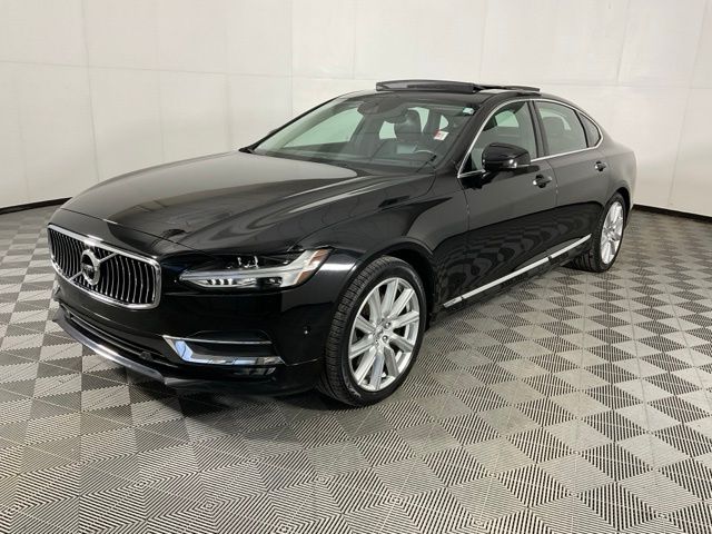 2018 Volvo S90 Inscription's photo