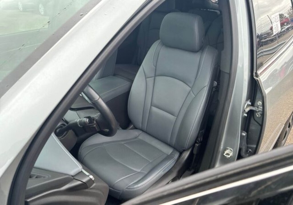 Used 2023 Buick Enclave Essence SUV