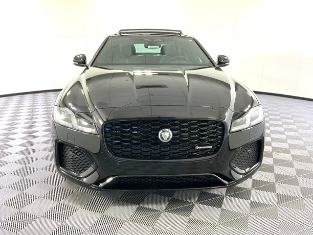 2024 Jaguar XF P300 R-Dynamic SE AWD photo 3