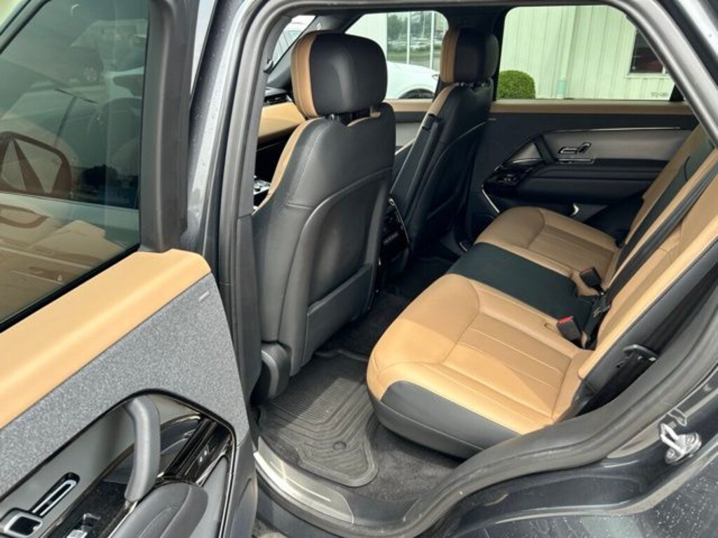 Used 2023 Land Rover Range Rover Sport SE Dynamic SUV