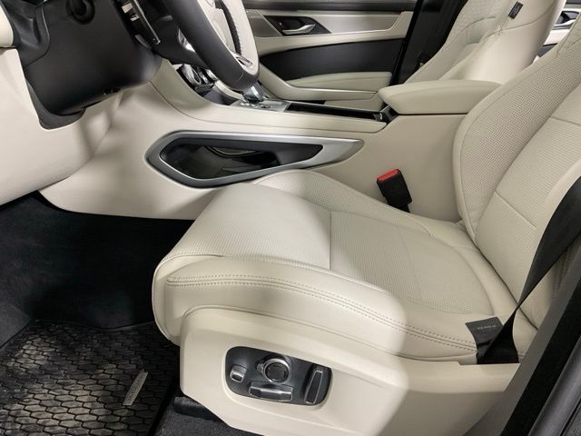 2026 Jaguar F-Pace R-Dynamic S - Photo 25