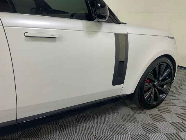 2025 Land Rover Range Rover SV - Photo 7