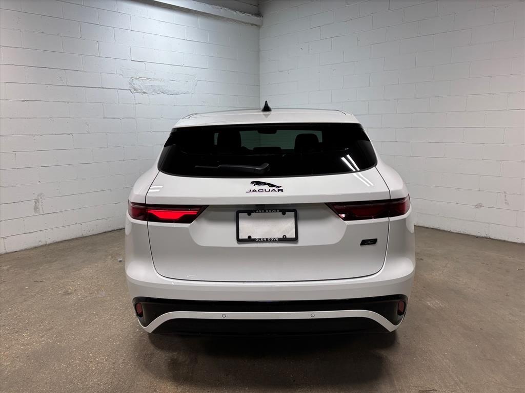 2026 Jaguar F-Pace R-Dynamic S - Photo 8