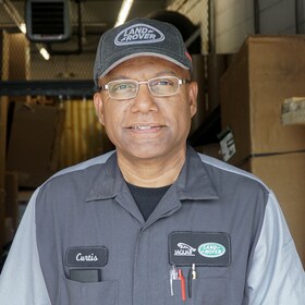 Staff member Curtis Murray from ID_70edd4f8e70d